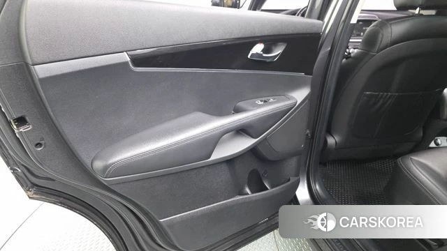Kia The New Sorento id 4465674 из Кореи 17