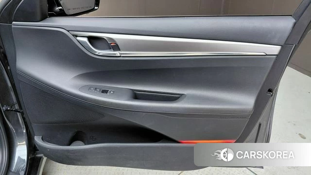 Hyundai The New Grandeur IG Hybrid id 4692343 из Кореи 17