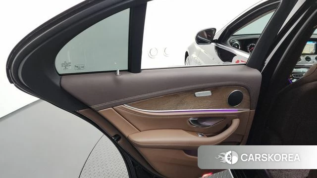 Mercedes-Benz E-Class W213 id 4448331 из Кореи 17