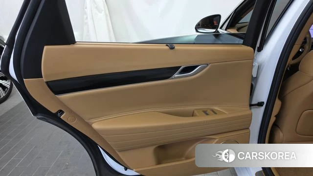 Genesis G80 (RG3) id 4879861 из Кореи 17