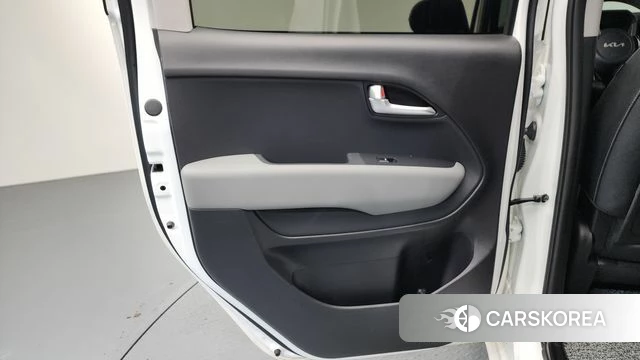 Kia The New Kia Ray id 4523109 из Кореи 17