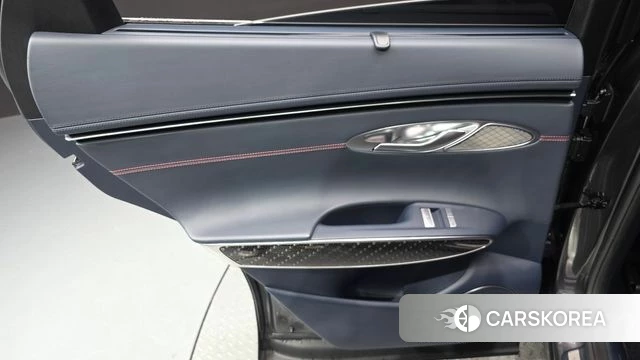 Genesis GV70 id 4614272 из Кореи 17