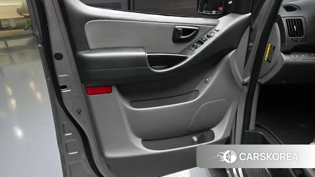 Hyundai The New Grand Starex id 4520770 из Кореи 17