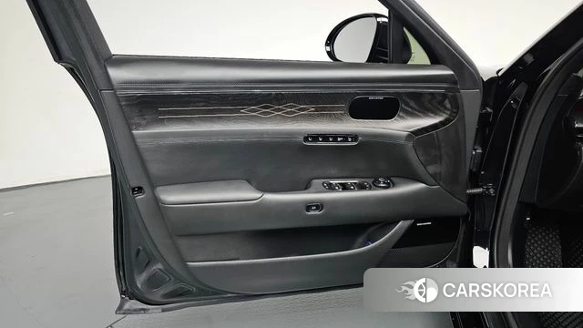 Genesis G90 (RS4) id 4879695 из Кореи 17