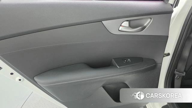 Kia Come New K3 id 4775733 из Кореи 17