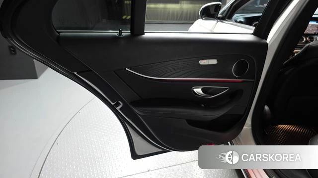 Mercedes-Benz E-Class W213 id 4689282 из Кореи 17