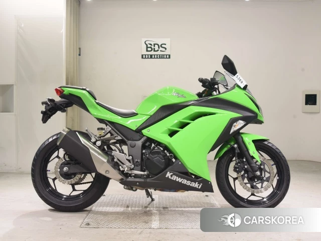Проданный Kawasaki NINJA 250 2015 из Японии