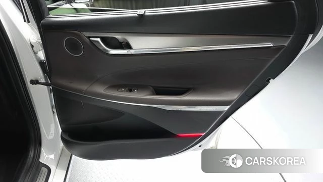 Hyundai The New Grandeur IG id 4482709 из Кореи 17