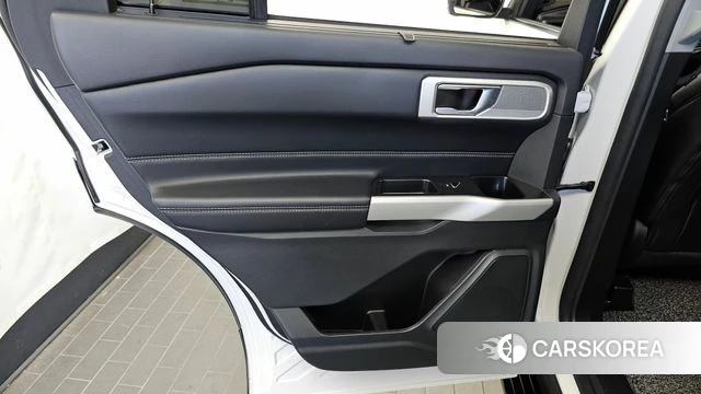 Ford Explorer 6th Generation id 4881634 из Кореи 17