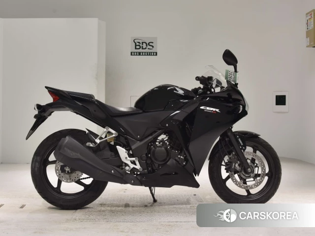 Проданный Honda CBR250R ABS 2013 из Японии