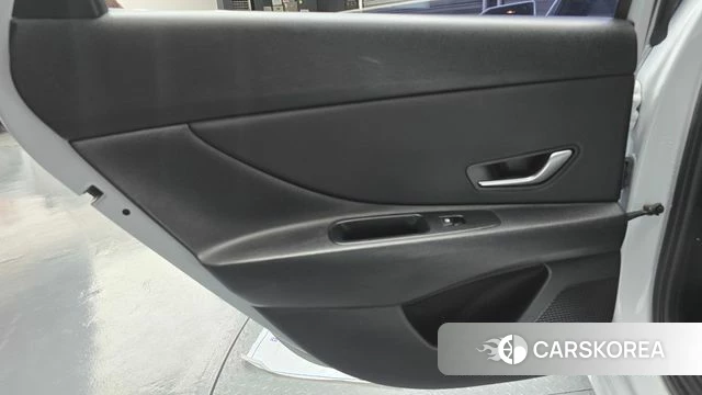 Hyundai Avante Hybrid (CN7) id 4422923 из Кореи 17
