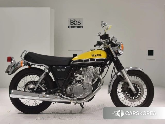 Проданный Yamaha SR 400 2016 из Японии