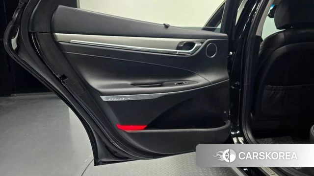 Hyundai The New Grandeur IG id 4309769 из Кореи 17