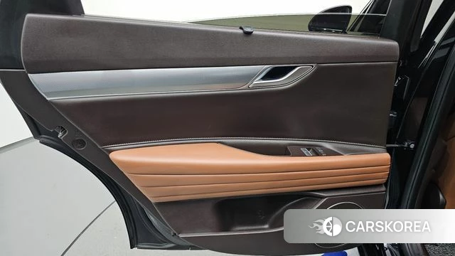 Genesis G80 (RG3) id 4488293 из Кореи 17