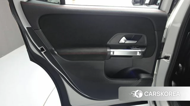 Mercedes-Benz GLB-Class X247 id 4282350 из Кореи 17