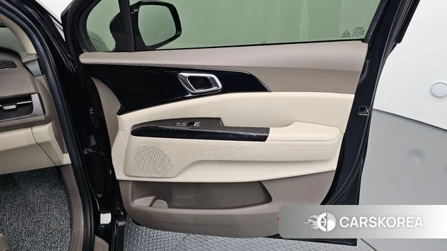 Kia Carnival 4th generation id 4201664 из Кореи 17