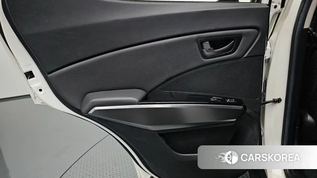 Ssangyong The New Tivoli Air id 4591494 из Кореи 17
