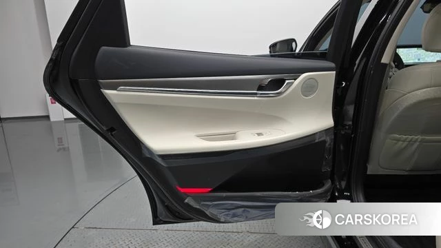 Hyundai The New Grandeur IG id 4619354 из Кореи 17