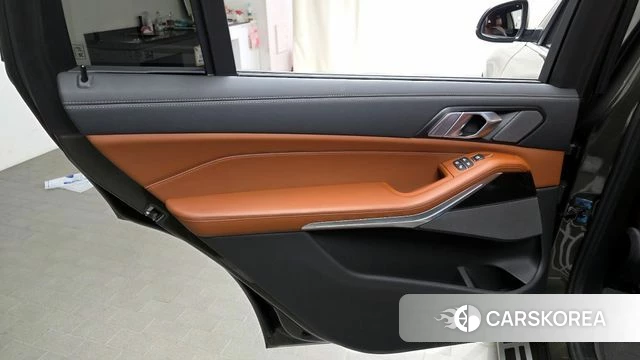 BMW X7 (G07) id 4407829 из Кореи 17