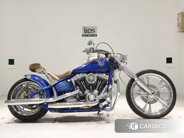 Проданный Harley-Davidson Rocker C FXCWC1580 2010 из Японии, фото 2