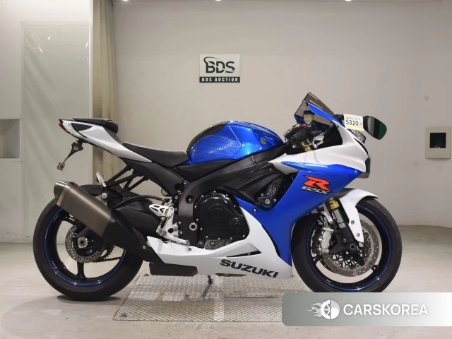 Проданный Suzuki GSX-R750 2015 из Японии