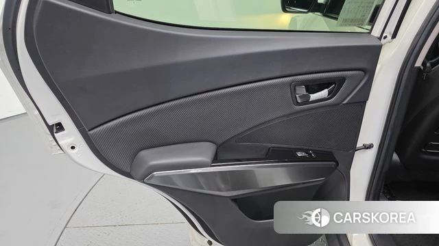 Ssangyong Tivoli Air id 4395845 из Кореи 17