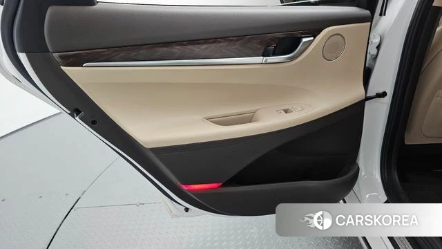 Hyundai Grandeur IG id 4483165 из Кореи 17