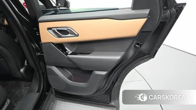 Land Rover Range Rover Velar id 4748894 из Кореи 17