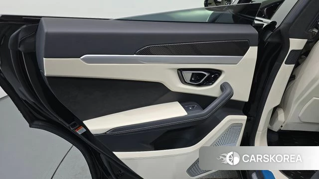 Lamborghini Urus id 4780582 из Кореи 17