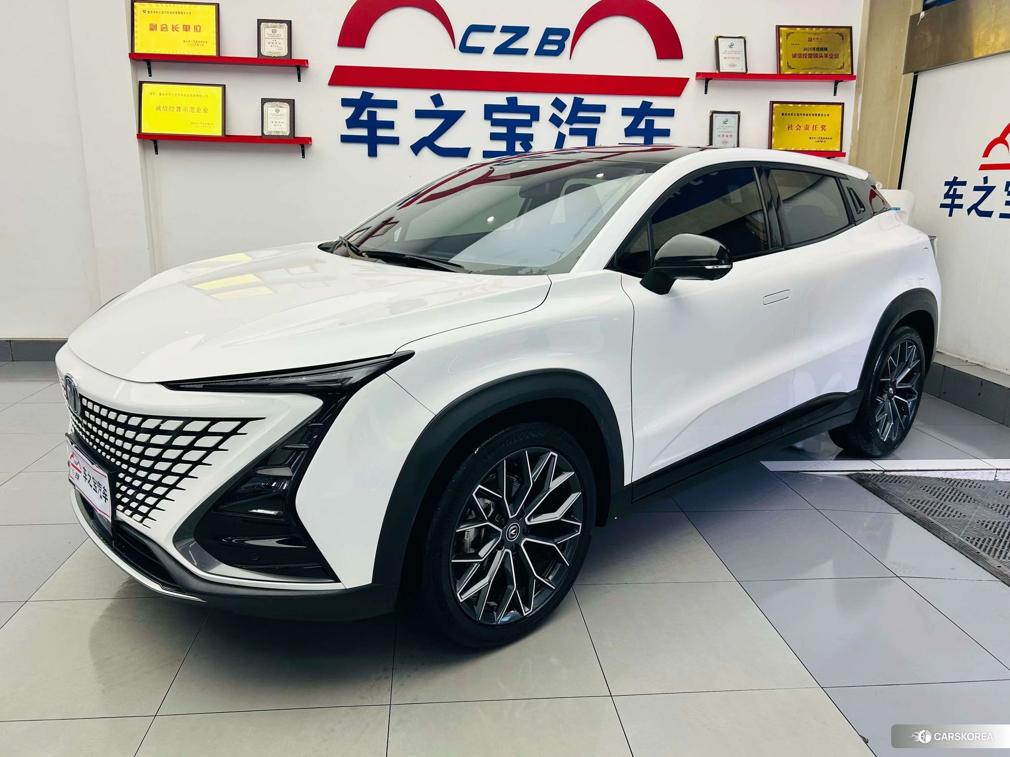 Chang'an UNI-T id 4479822 из Китая 17