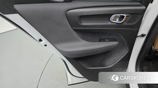 Volvo XC40 id 4848870 из Кореи 17