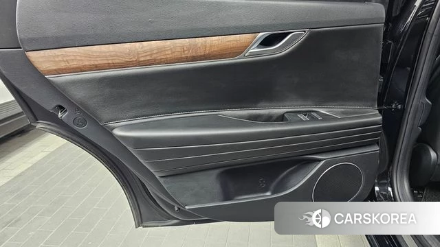 Genesis G80 (RG3) id 4717135 из Кореи 17