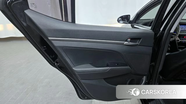 Hyundai Avante AD id 4225690 из Кореи 17