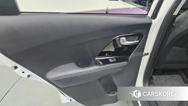 Kia The New Niro id 4595502 из Кореи 17
