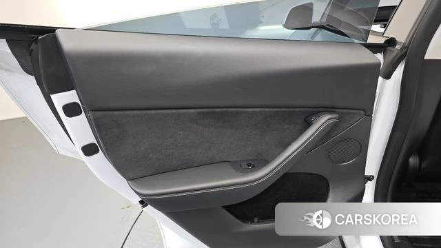Tesla Model Y id 4834703 из Кореи 17