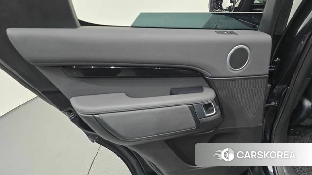 Land Rover Discovery 5 id 4351217 из Кореи 17