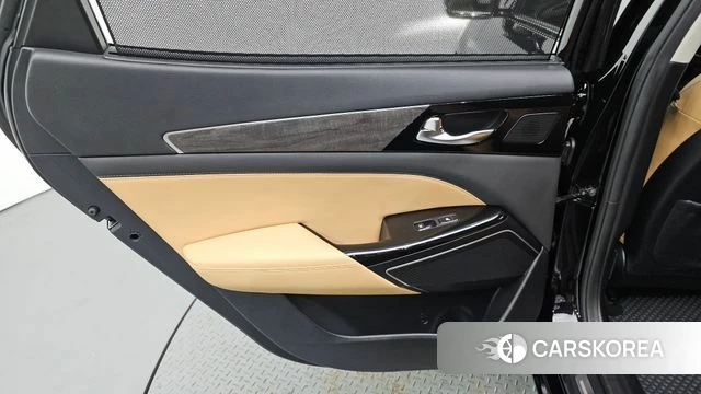 Kia K7 Premier Hybrid id 4283711 из Кореи 17