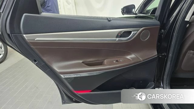 Hyundai The New Grandeur IG Hybrid id 4434981 из Кореи 17