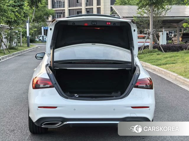 Mercedes-Benz E-class id 4307753 из Китая 17