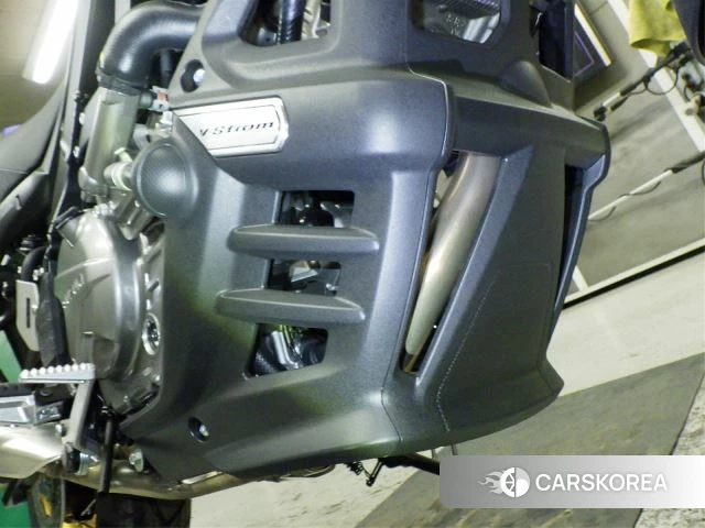 Suzuki V-STROM 650 XT id 3947201 из Японии 17