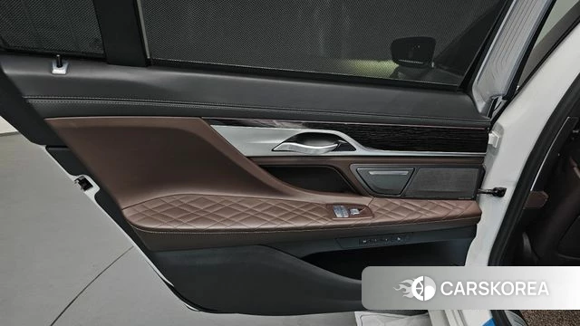 BMW 7 Series (G11) id 4304182 из Кореи 17