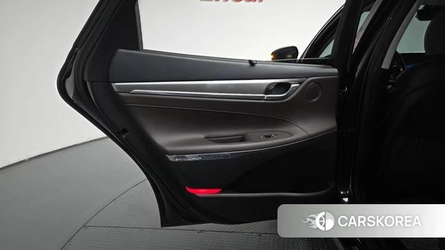 Hyundai The New Grandeur IG id 4936895 из Кореи 17