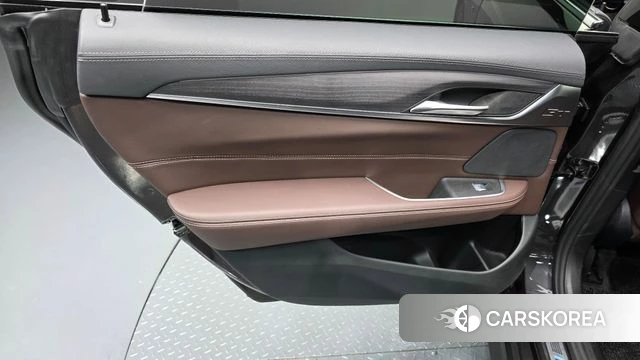 BMW 6 Series GT (G32) id 4864200 из Кореи 17