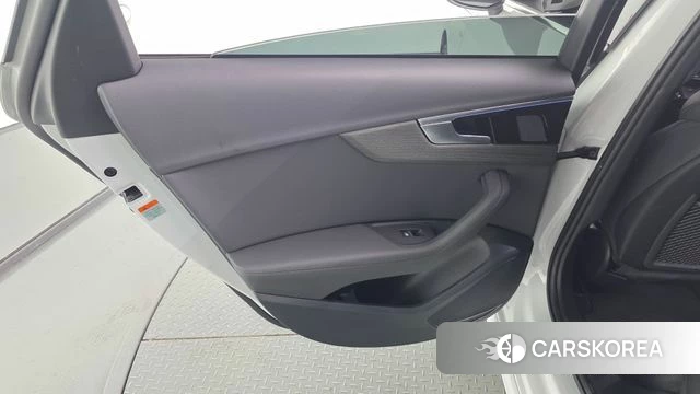 Audi A4 (B9) id 4591072 из Кореи 17