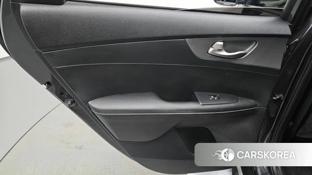 Kia Come New K3 id 4350928 из Кореи 17