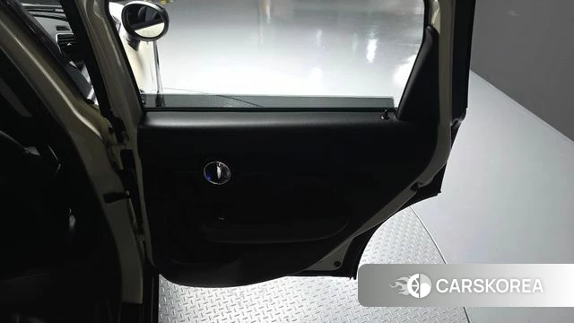 Mini Cooper Clubman id 4397252 из Кореи 17