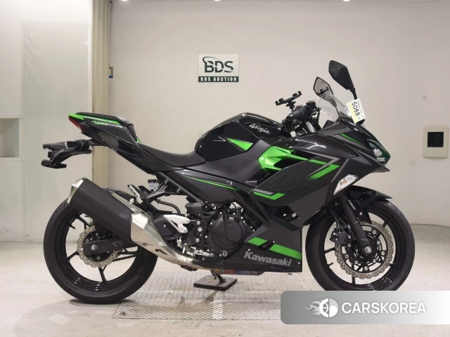 Проданный Kawasaki NINJA 400 2023 из Японии