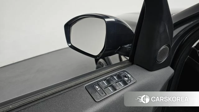 Land Rover Discovery Sports id 4232719 из Кореи 17