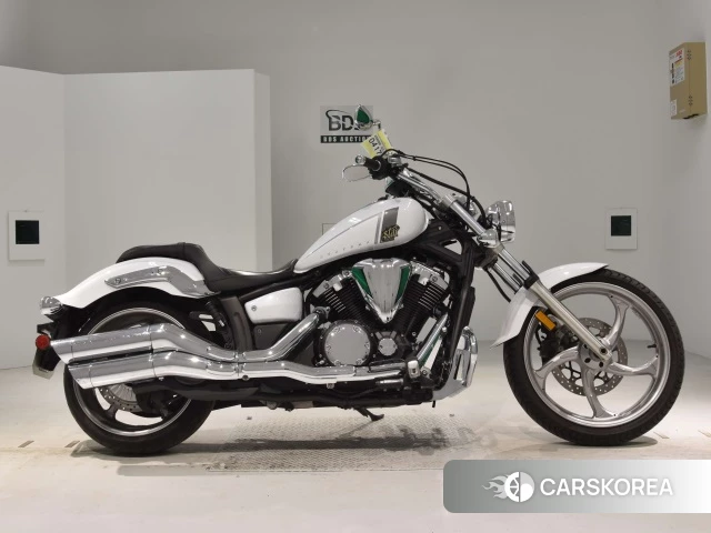 Проданный Yamaha XVS 1300 CA STRYKER 2013 из Японии, фото 2