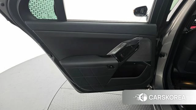 BMW 7 Series (G70) id 4462910 из Кореи 17